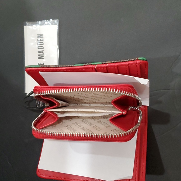 Steve Madden brown plaid checkered look and cherry print bglory red snap wallet - Picture 6 of 12